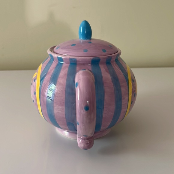 Ceramic Teapot with Bunny Design - Picture 4 of 10